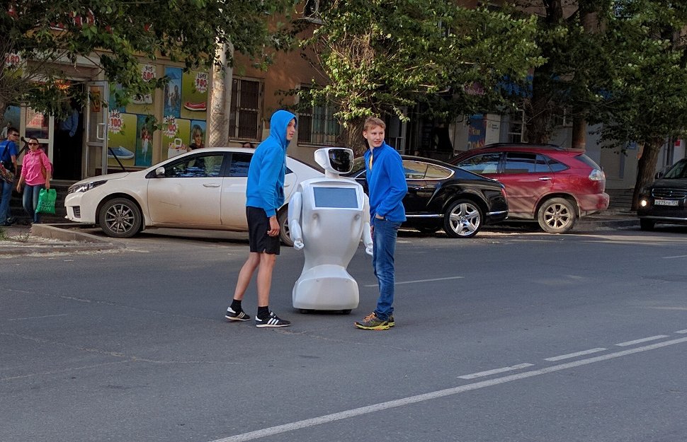 promobot-3